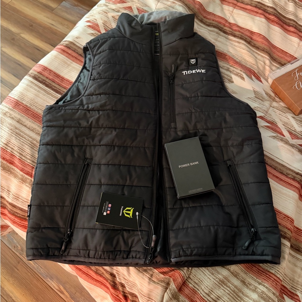 Brand new women’s size xl heated vest